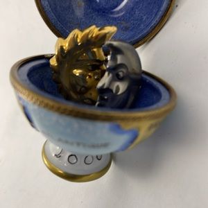 LIMOGES FRANCE BOX - CHAMART - WORLD GLOBE - 3D SUN & MOON INSIDE - STARS - 2000